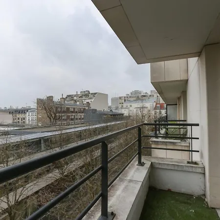 Nice T2 - Near Park